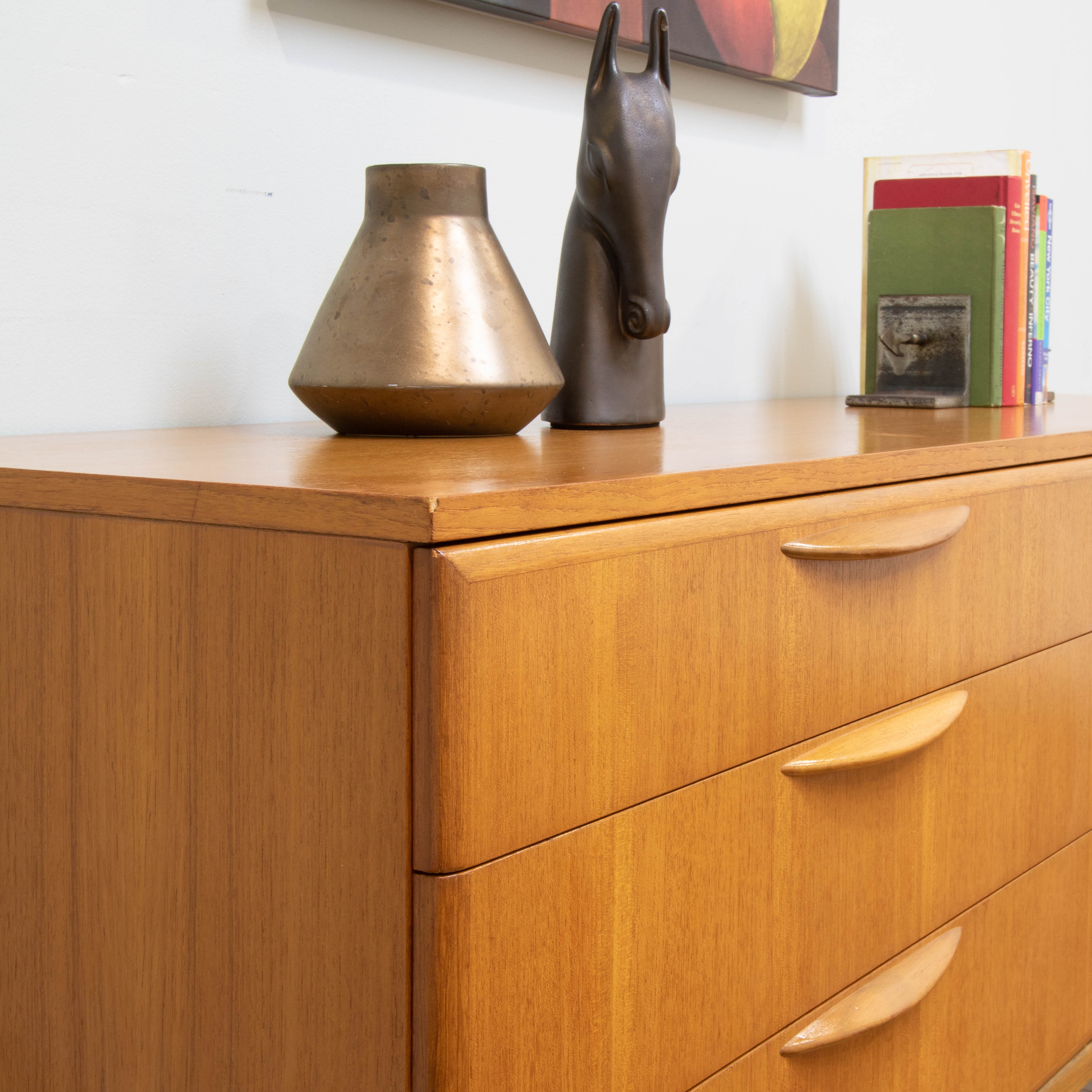 R Retro Vintage Mid Century Teak Chest Of Drawers X Sideboard