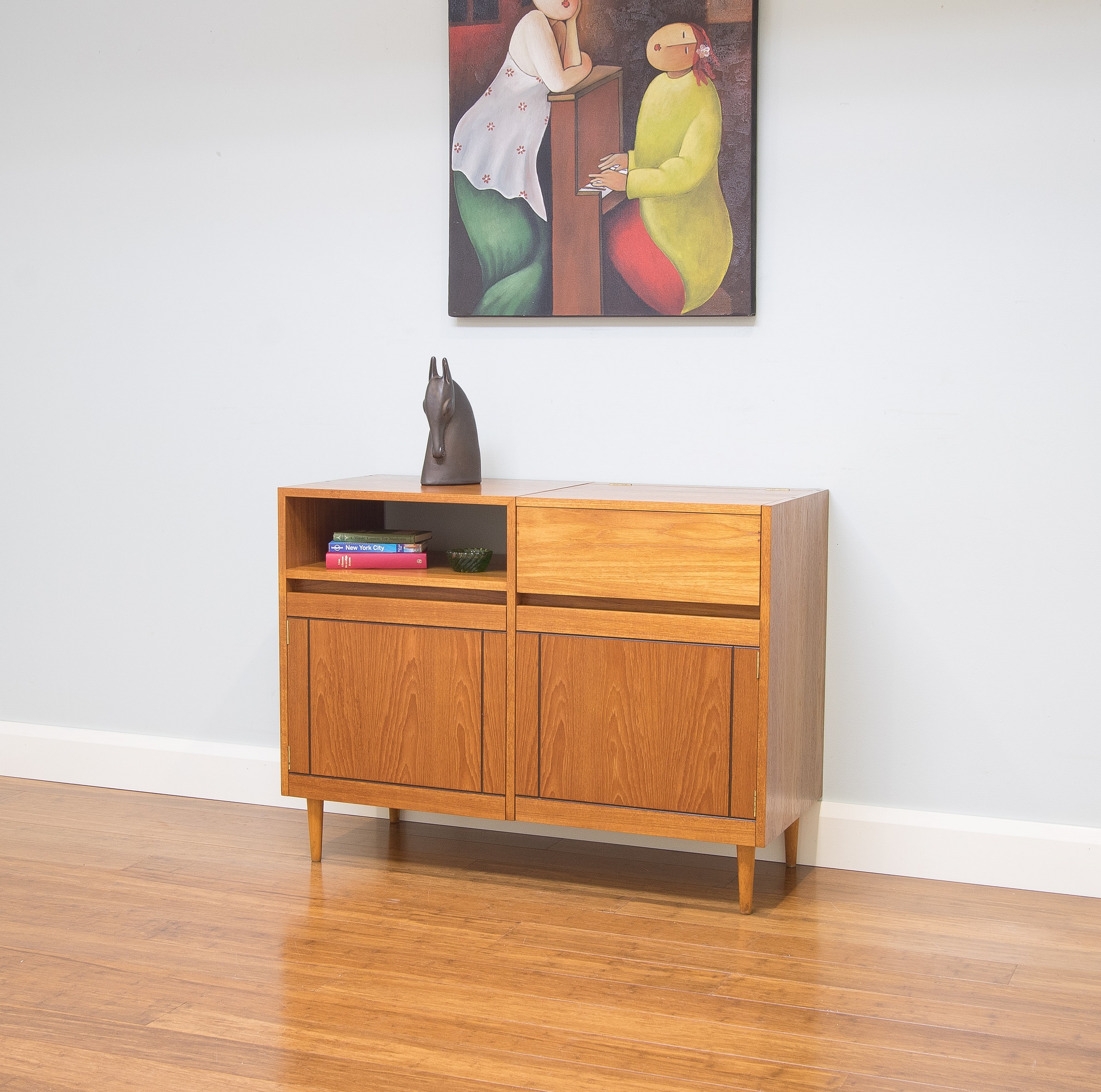 6235 Retro Teak Cabinet Sideboard Lp Vinyl Record File Storage Masterfind